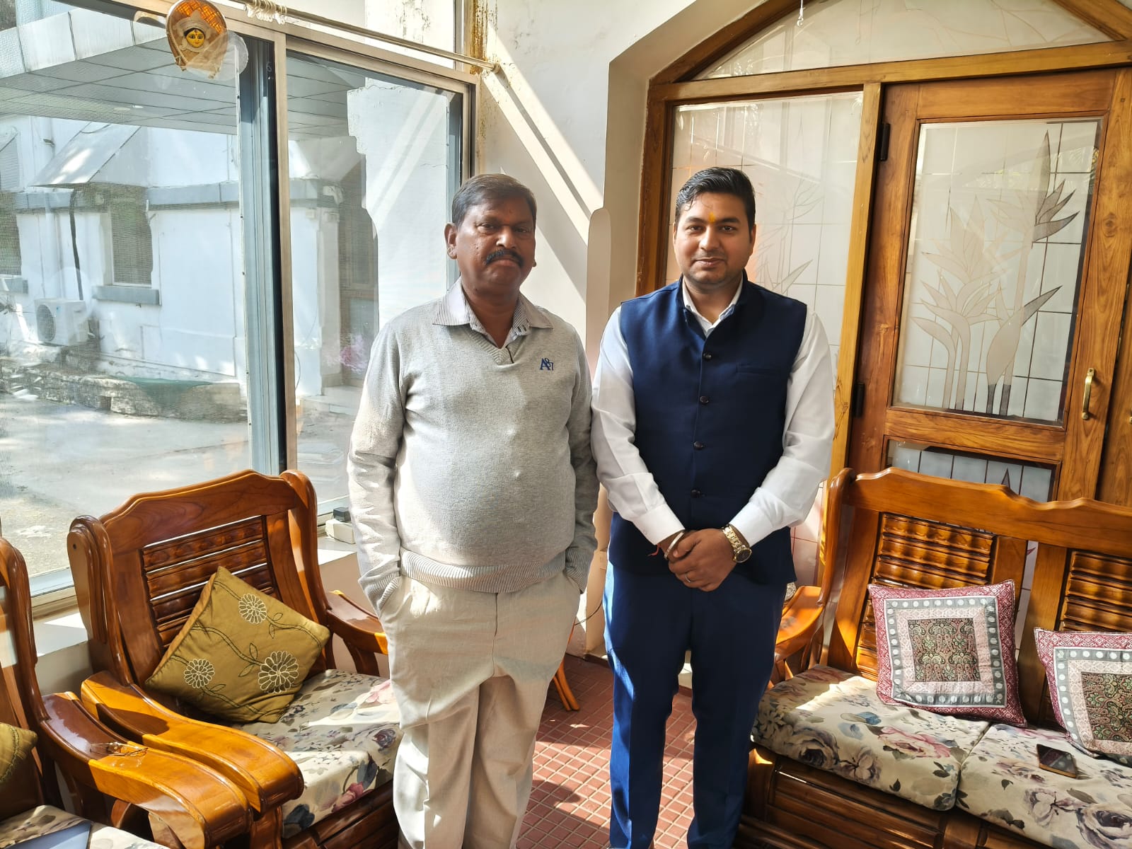 Dr. Shubham Kumar